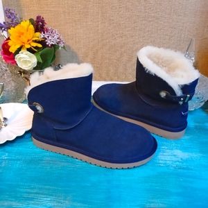 NEW UGG size 8 Koolaburra UGG Women's Blue Remley Mini Fur Lined Sherling Boots